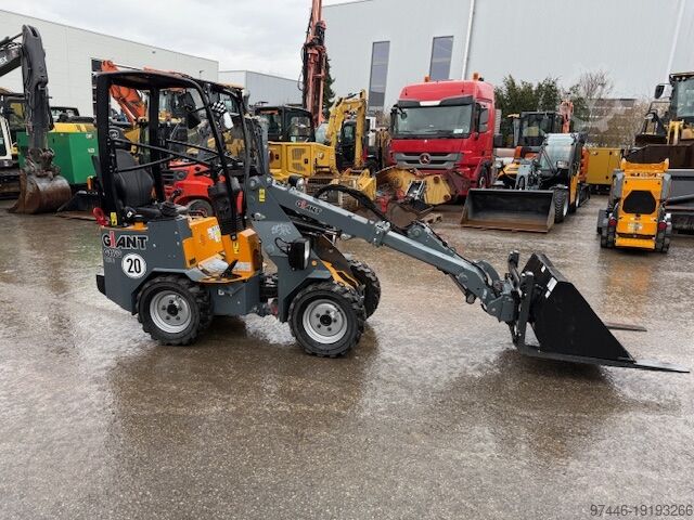 Radlader Giant G1100