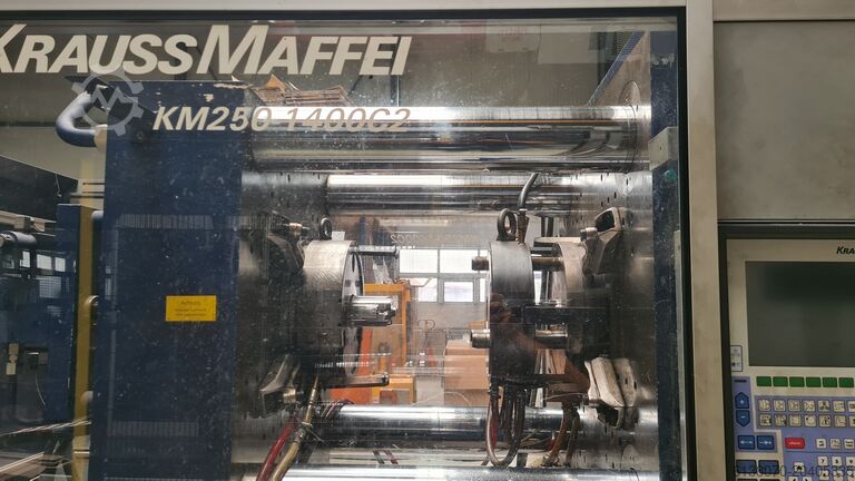 Injection molding machine KraussMaffei 250-1400 C2