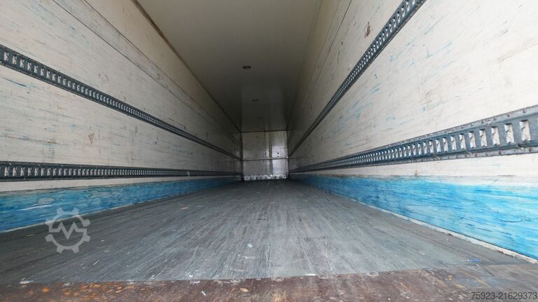 Koffer H.T.F. Closed box trailer