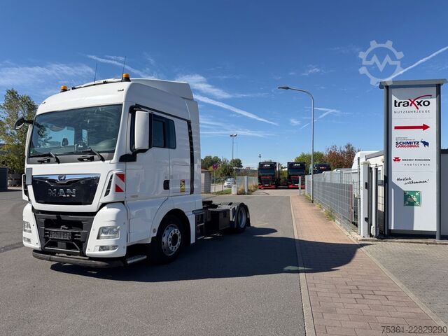 Volume tractor unit MAN TGX 18.460 LLS-U Mega XLX 4X2 Retarder E6 Standk