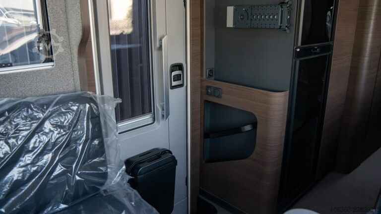 ADRIA SUPERSONIC 890 LL MY 27 NEUES WOHNMOBIL ADRIA SUPERSONIC 890 LL MY 27