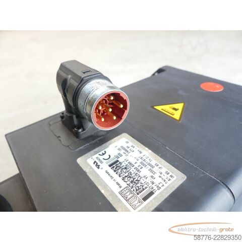 Steuerung KUKA 1FK7101-5AZ91-1ZZ9-Z S07 Servomotor SN: YFV850636651020