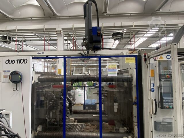 Injection molding machine ENGEL Duo7050/1100WPX