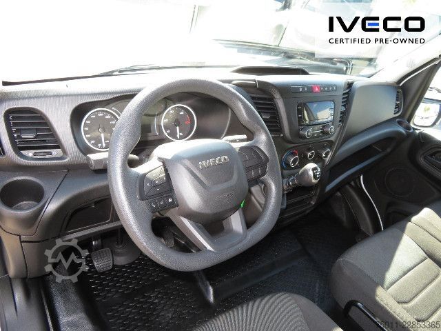 Transporter mit Koffer IVECO Daily 35C16 Koffer/LBW Klima, Zwillingsreifen