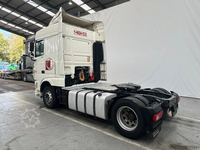 Standard-SZM DAF XF 460 SPACECAB /STANDAIRCO