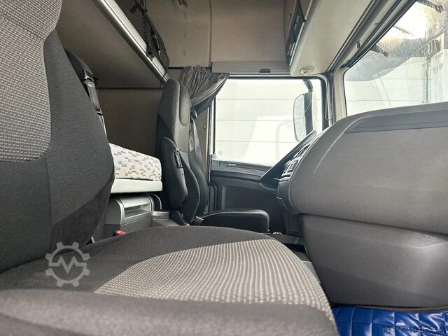 Standard-SZM DAF XF 460 SPACECAB /STANDAIRCO