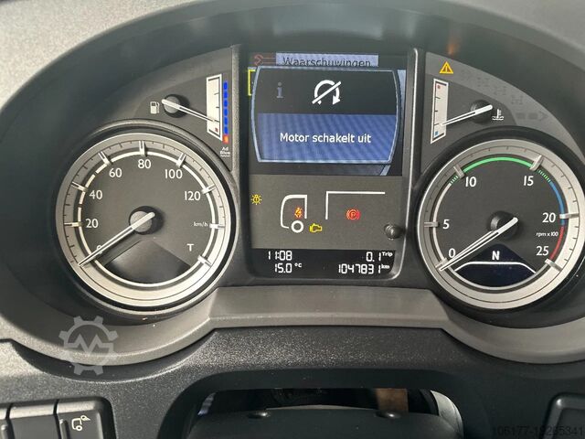 Standard-SZM DAF XF 460 SPACECAB /STANDAIRCO