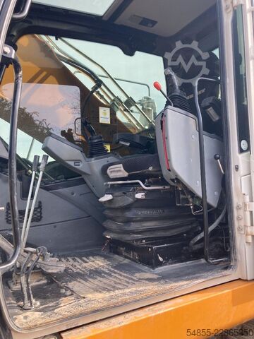 Kettenbagger LIEBHERR R926