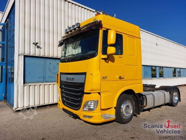 Volume tractor unit DAF XF 460 FT Space Cab Low deck