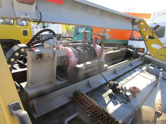 Autotransporter IVECO ML80E18 L *Schiebeplateau+Hubbrille+AHK+Funk*