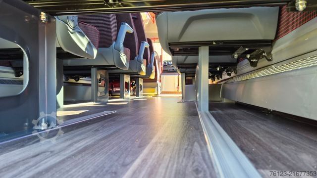 Kleinbus MERCEDES-BENZ 517 / 515 Frontniederflur mit  GSR 3 Systeme