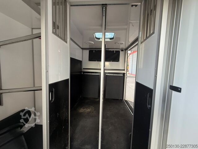 Livestock transporter MERCEDES-BENZ SODIAK HORSE 2 Pferde Luxus Sprinter
