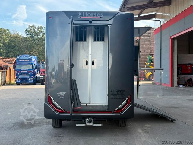 Livestock transporter MERCEDES-BENZ SODIAK HORSE 2 Pferde Luxus Sprinter