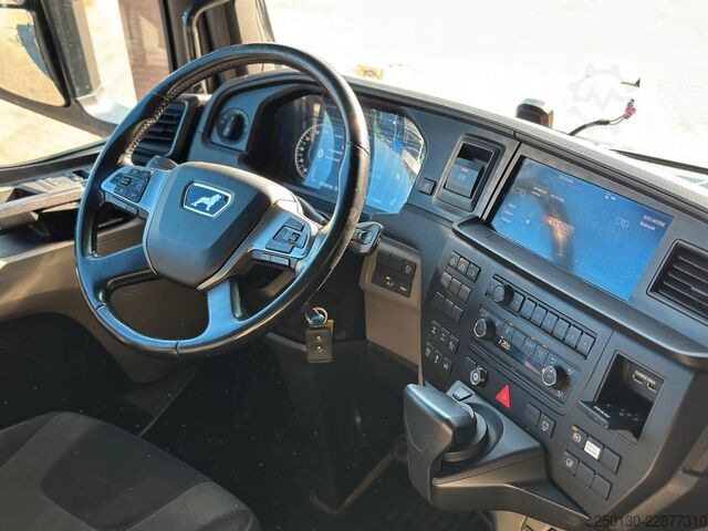 Heavy-duty truck MAN TGX 33.640 6x4BL SA MEILLER/ACC/AEBS/RETARDER