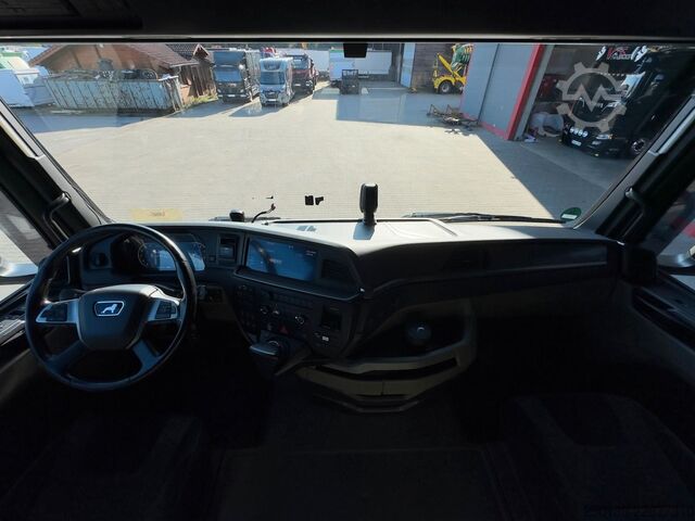 Heavy-duty truck MAN TGX 33.640 6x4BL SA MEILLER/ACC/AEBS/RETARDER