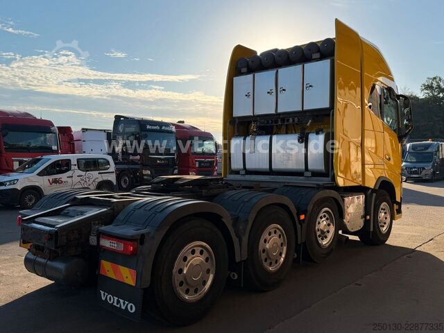 Schwerlast LKW/SZM VOLVO FH 750 8x4 BL  Tridem Retarder/LED/VLA