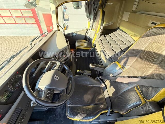 Schwerlast LKW/SZM VOLVO FH 750 8x4 BL  Tridem Retarder/LED/VLA