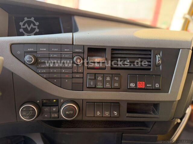 Schwerlast LKW/SZM VOLVO FH 750 8x4 BL  Tridem Retarder/LED/VLA