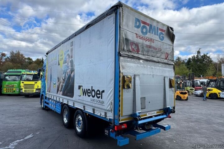 LKW mit Pritsche & Plane SCANIA S520 V8 6x2 LBW