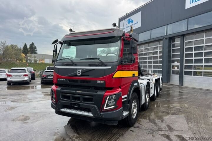 Abrollkipper VOLVO FMX-540 10x4 Moser