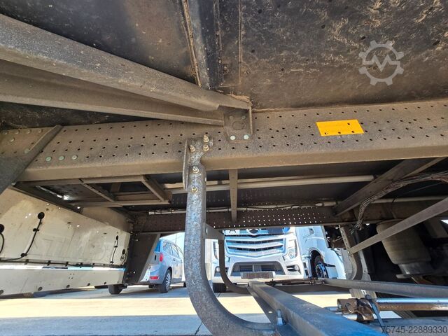 Reefer semitrailer SCHMITZ CARGOBULL SCB * SCHMITZ TKM * DOPPELSTOCK * LIFT *
