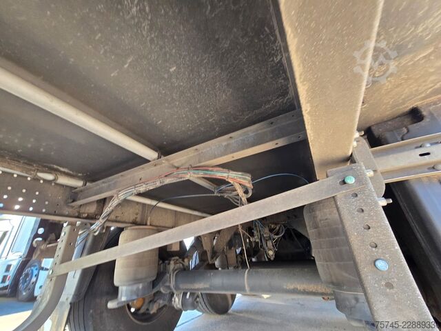 Reefer semitrailer SCHMITZ CARGOBULL SCB * SCHMITZ TKM * DOPPELSTOCK * LIFT *