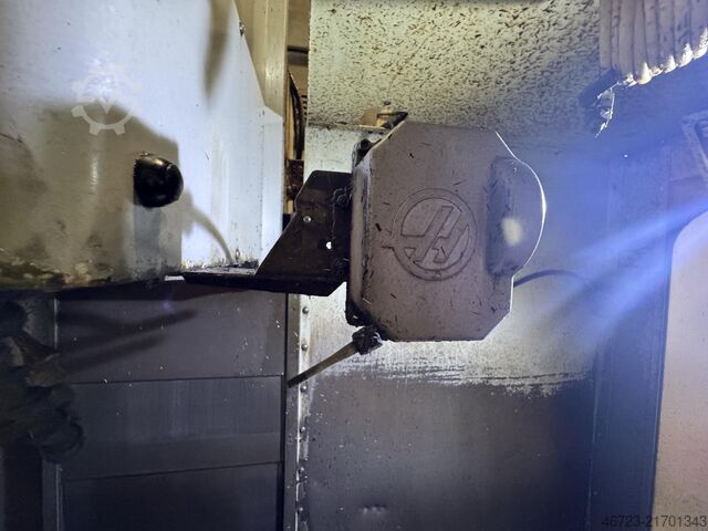 Vertikales Bearbeitungszentrum HAAS MIKRON VCE 500