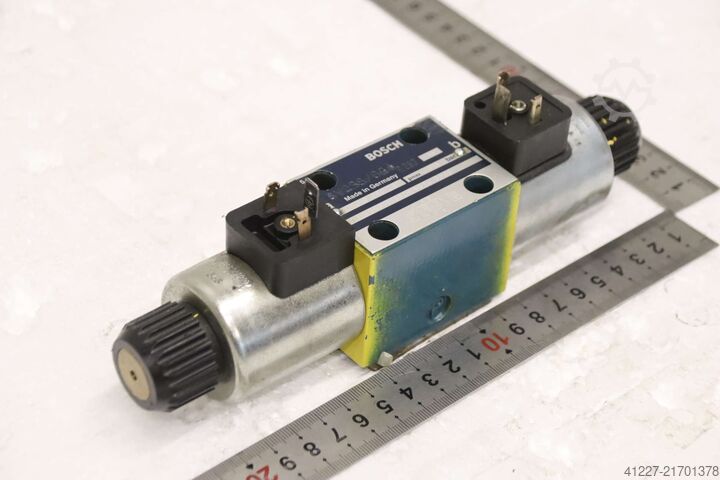 Directional control valve Bosch 