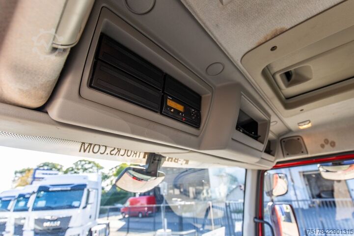 Kipper VOLVO FL 240 (11.9T)