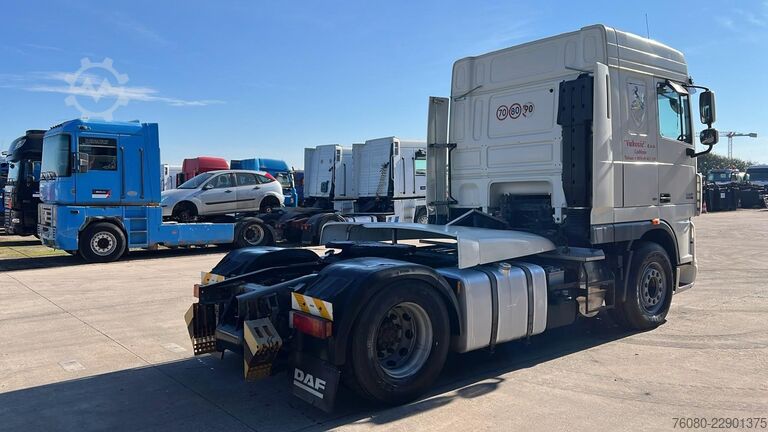 Standard tractor DAF XF 105.460 (TRES PROPRE / BONNE ETAT / EURO 5)