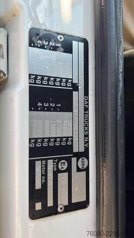 Standard tractor DAF XF 105.460 (TRES PROPRE / BONNE ETAT / EURO 5)