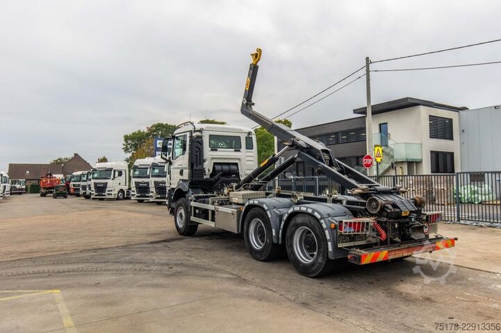 Hakenarmsystem MAN TGS 33.470 BL - 61.000 KM