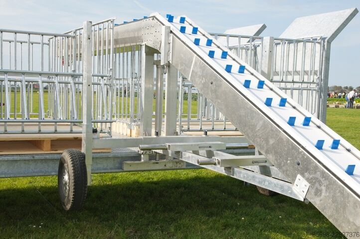 New custom made harvesting conveyor  