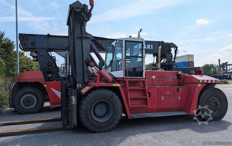 Heavy Forklift - Diesel CVS Ferrari F32