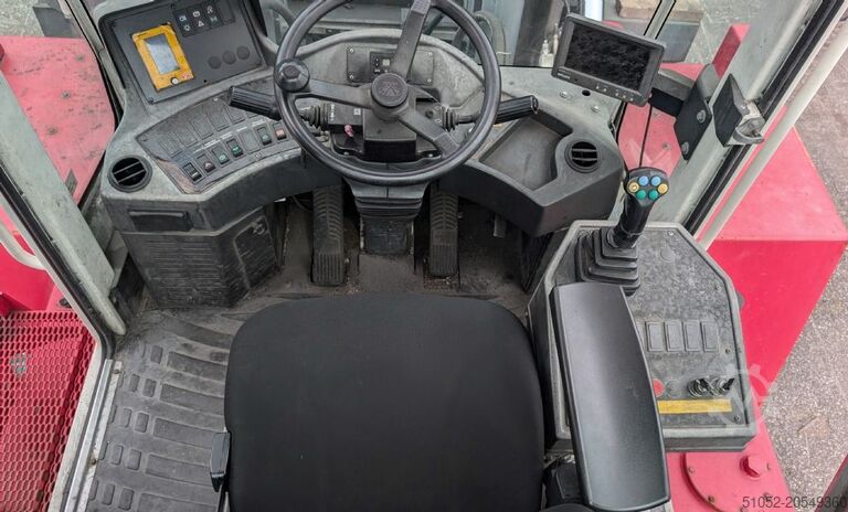 Heavy Forklift - Diesel CVS Ferrari F32