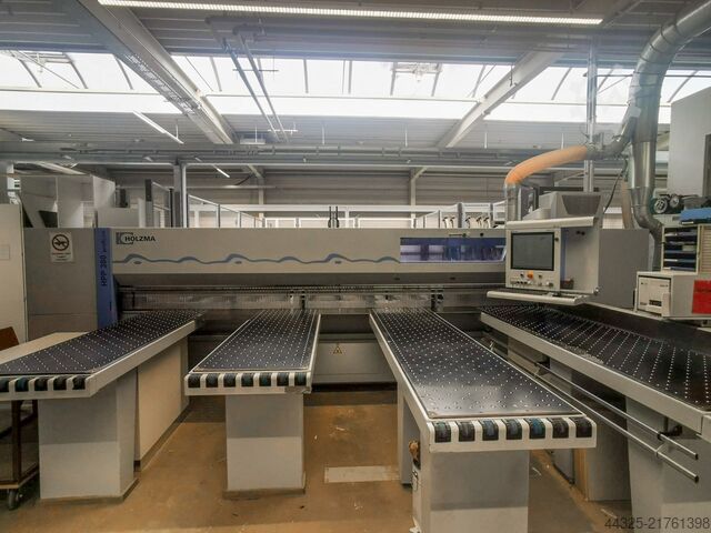 Plattensäge – Beschickung von vorne HOLZMA PROFI HPP/380/43/43/NEW