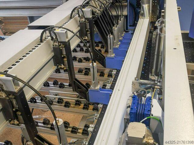 Plattensäge – Beschickung von vorne HOLZMA PROFI HPP/380/43/43/NEW