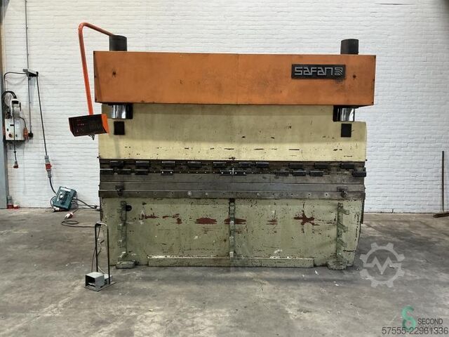 Press brakes  Safan SK 110-3100 1979 Safan SK 110-3100