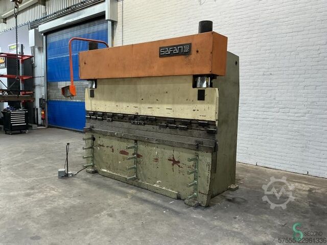 Press brakes  Safan SK 110-3100 1979 Safan SK 110-3100