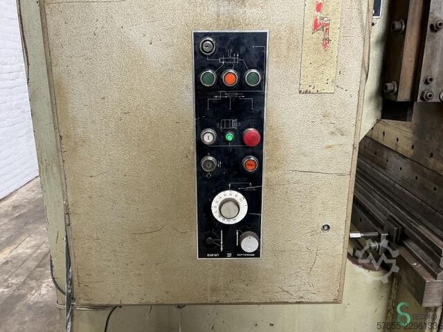 Press brakes  Safan SK 110-3100 1979 Safan SK 110-3100