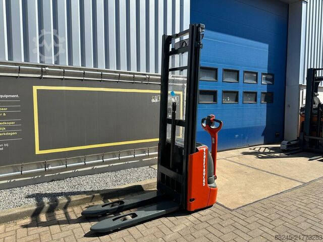Elektrischer Stapler Linde VS-22714 LINDE L12