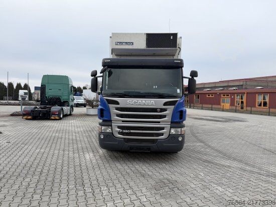 Kompletter Zug SCANIA P380   EURO 5 DAZU SCHEUWIMMER FT1119 ZENTRALACHSANHäNGER