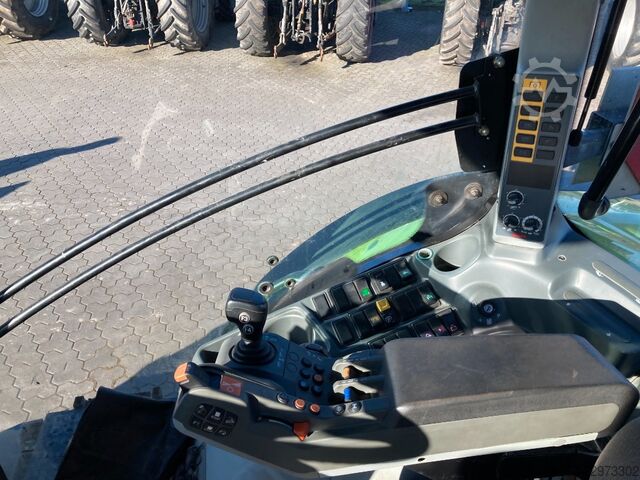CLAAS Axion 810 CIS + Cmatic CLAAS Axion 810 CIS + Cmatic