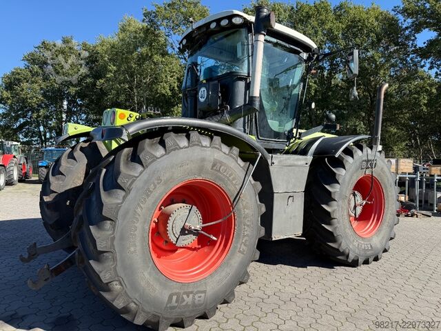 CLAAS Xerion 3300 Trac VC CLAAS Xerion 3300 Trac VC