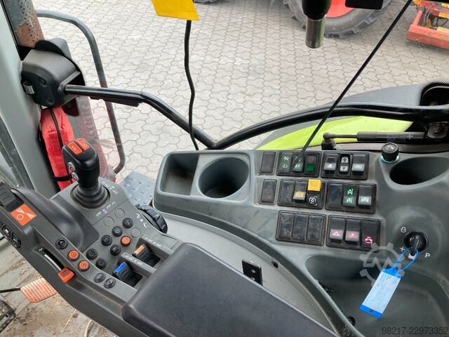 CLAAS Arion 630 C Matic CIS Plus CLAAS Arion 630 C Matic CIS Plus