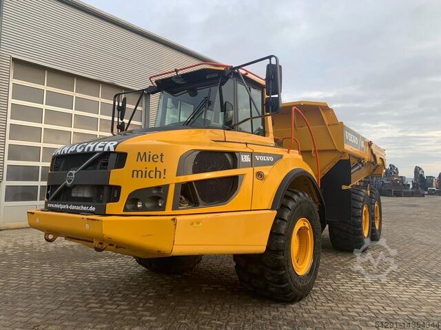 Volvo FMX 500 8x4 HMF 2420 5 x Hyd, 3-Way- Cabel-container system