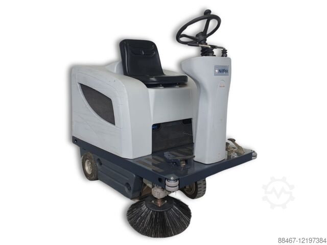 Sweeper Nilfisk SR 1100B