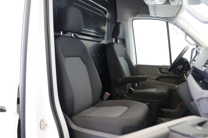 Delivery van Volkswagen Crafter 2.0 TDI 140PK L4H3 Automaat EURO 6 - Ai...