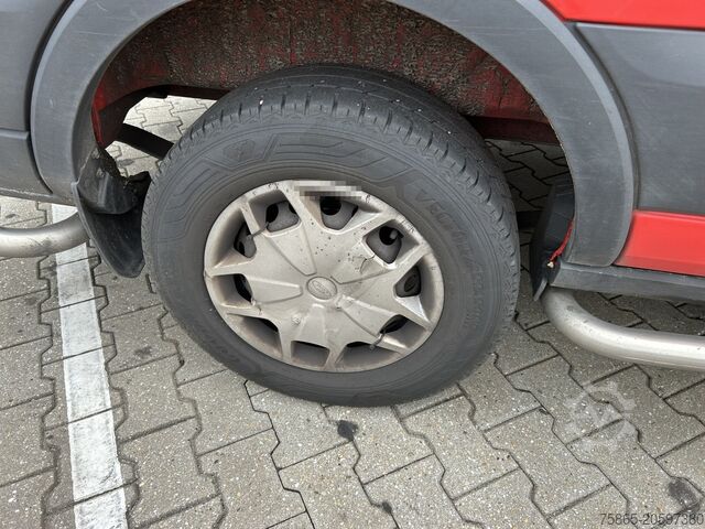 Delivery van Ford Transit 2.0 TDCI Trend / Kupplung Defect / 201 ...
