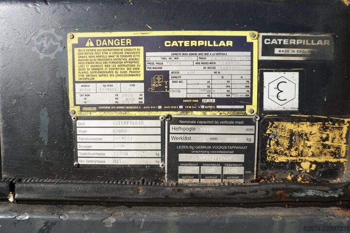 Off-road forklift Caterpillar VH6 200 Forklift